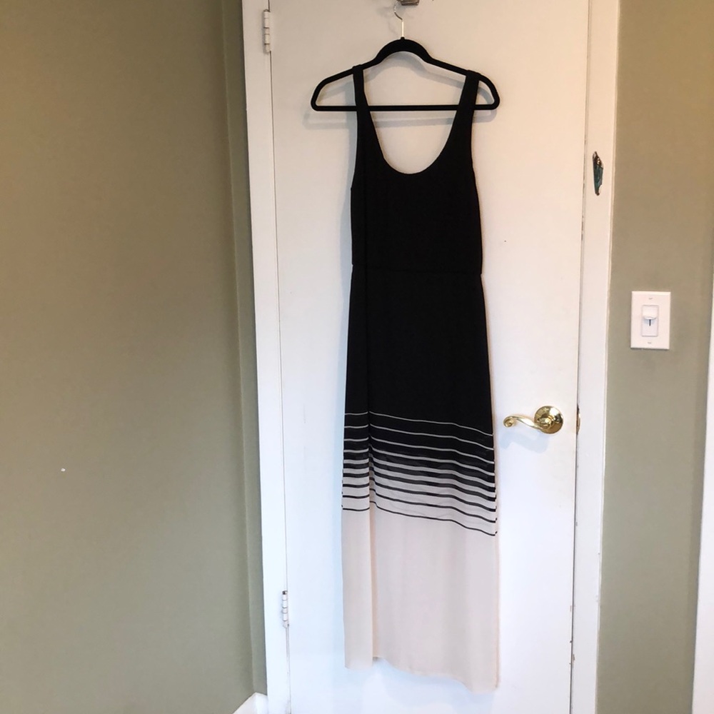Vince Camuto maxi dress